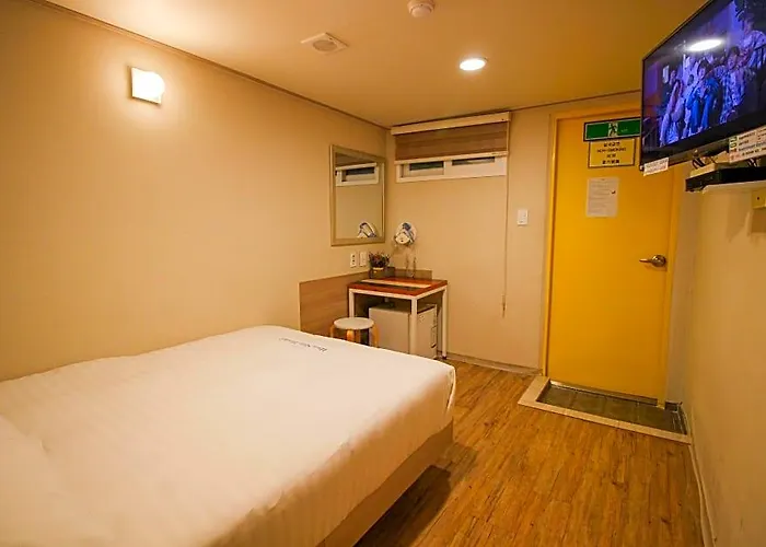 Hostal Dongdaemun Hwashin *