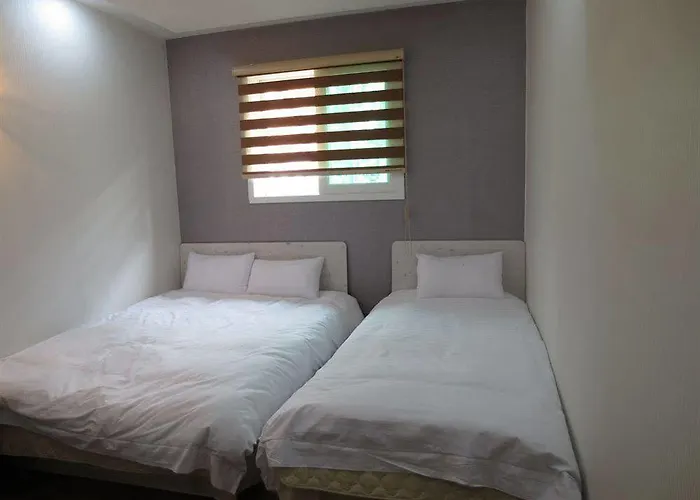 Hostal Dongdaemun Hwashin *